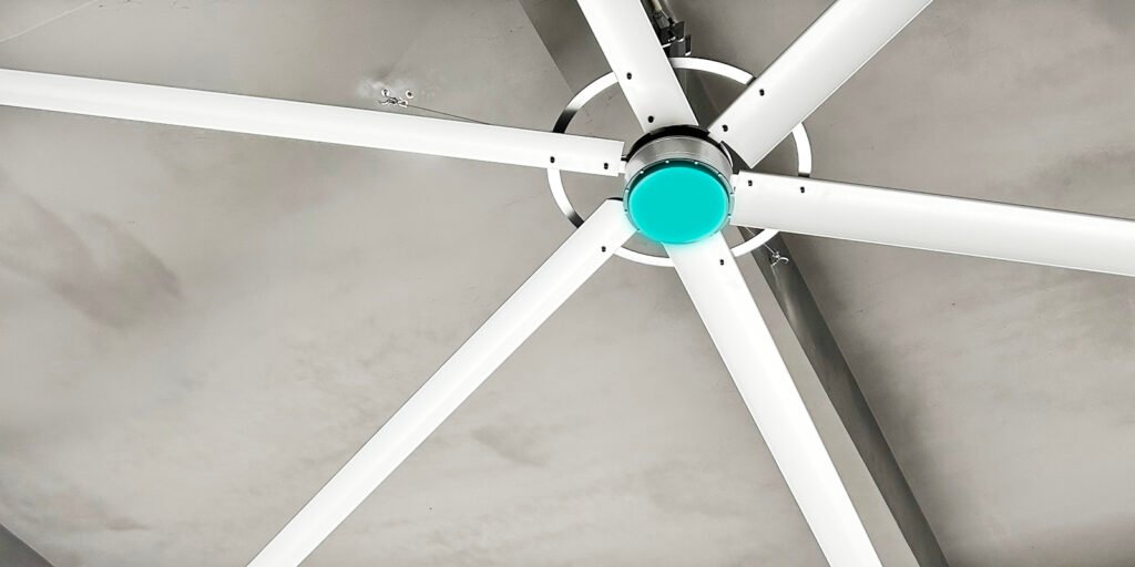The HVLS industrial fans with PMSM motors designed for warehouses